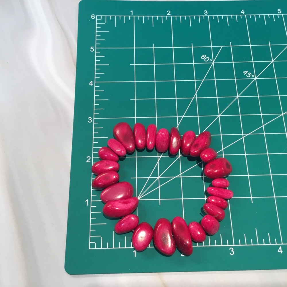 Fuchsia Howlite Stretch Bracelet - Picture 5 of 5